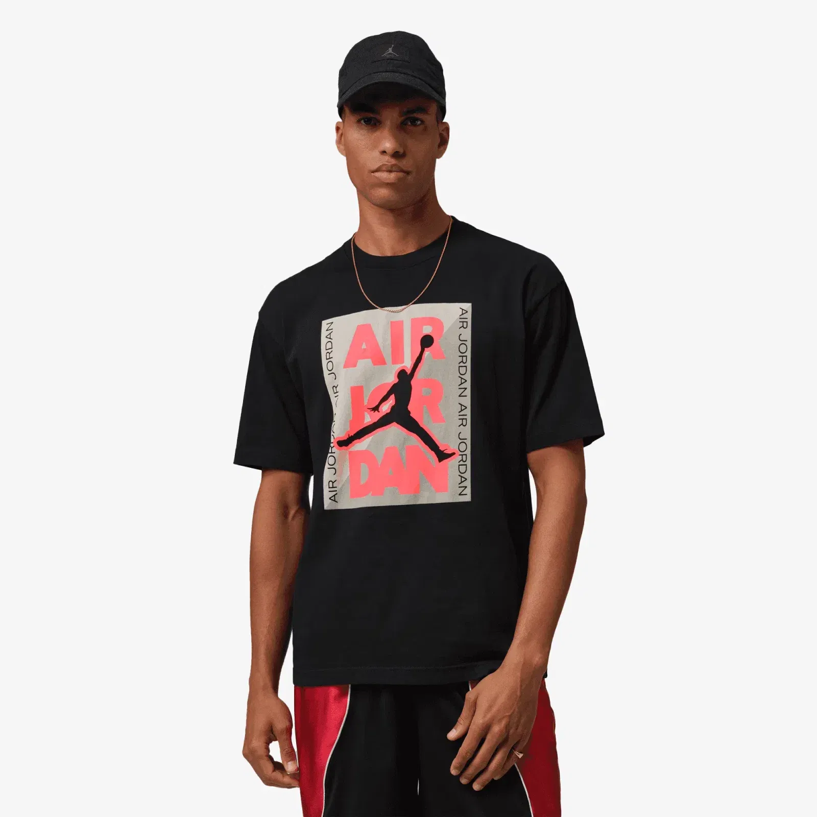 JORDAN GRAPHIC T-SHIRT { BLACK