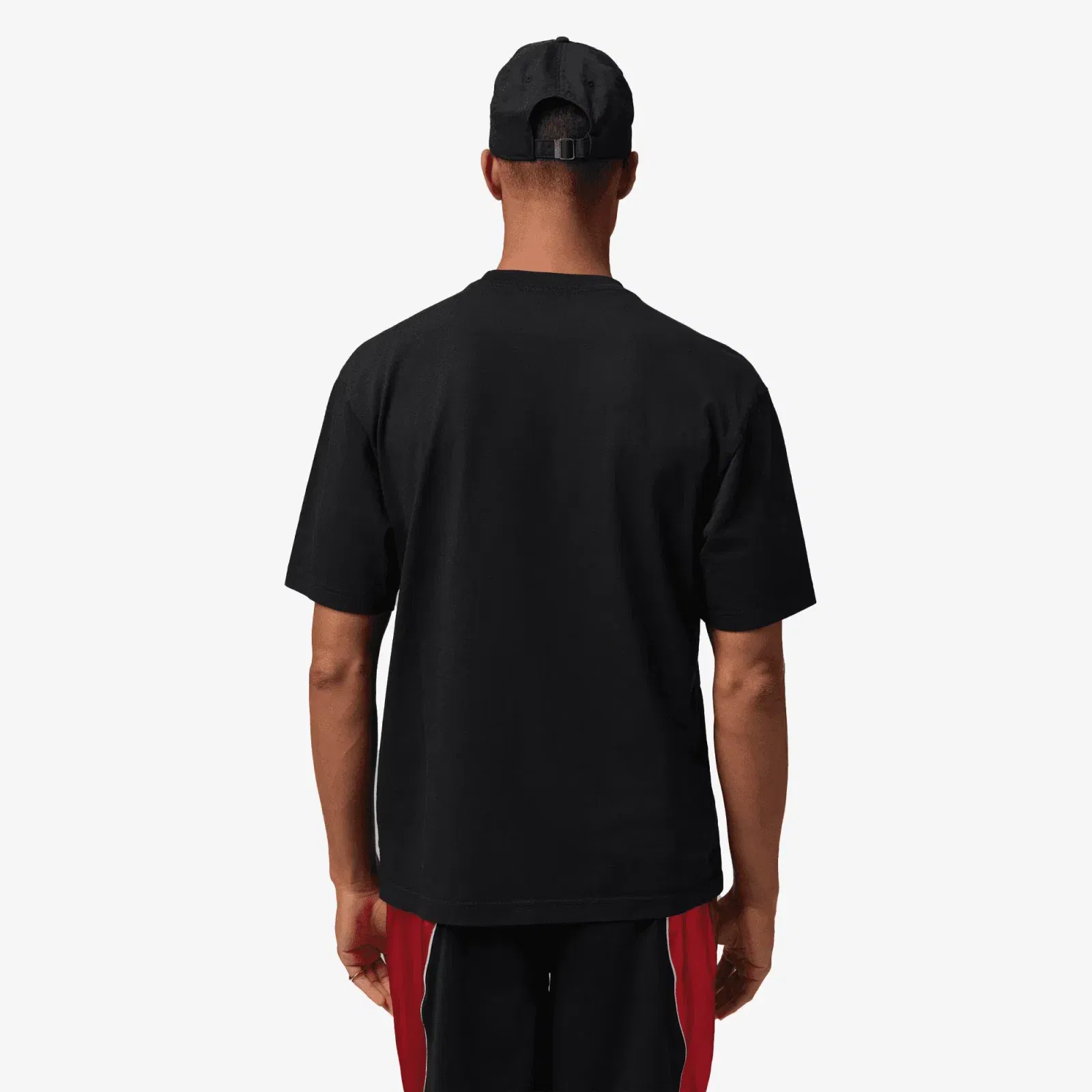 JORDAN GRAPHIC T-SHIRT { BLACK