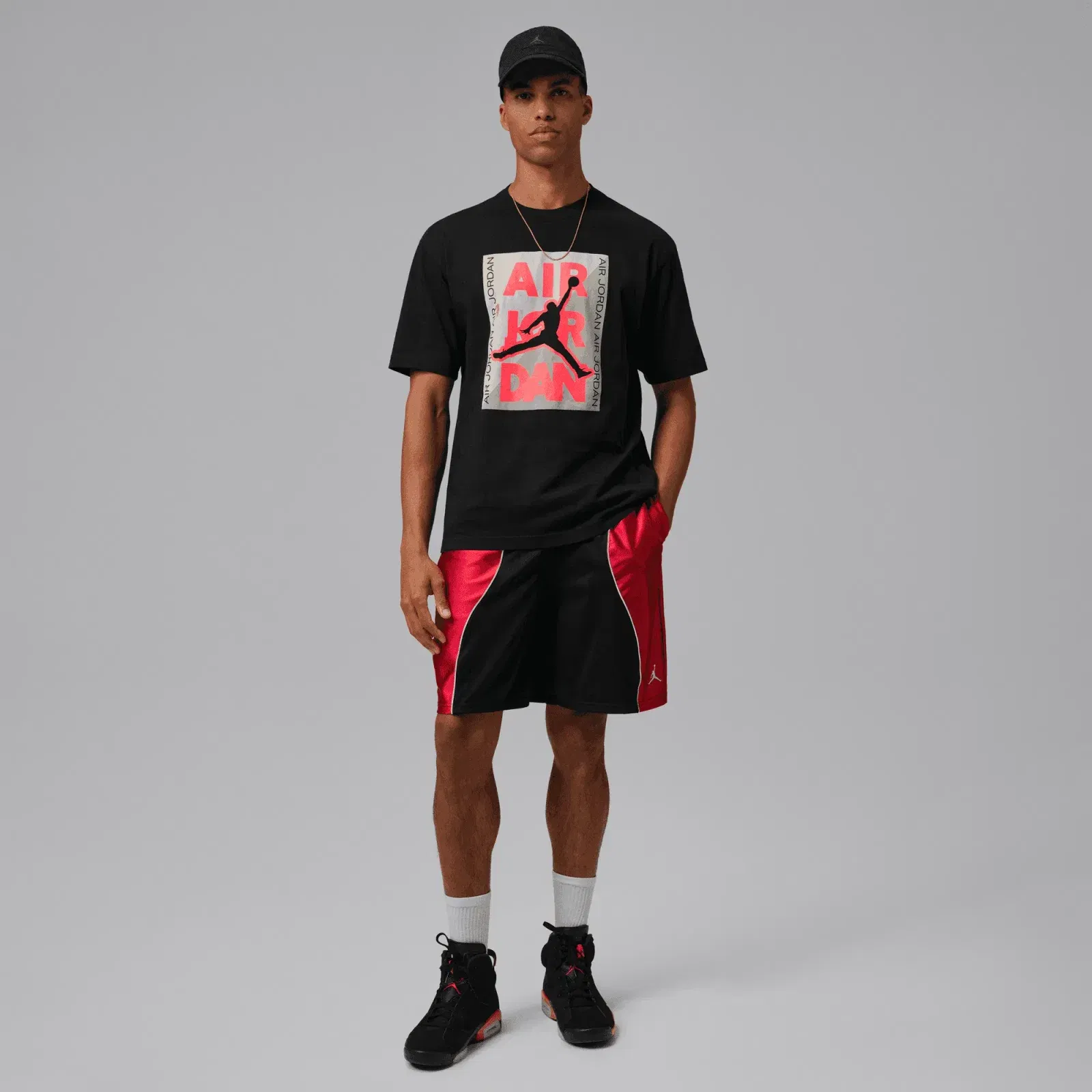 JORDAN GRAPHIC T-SHIRT { BLACK