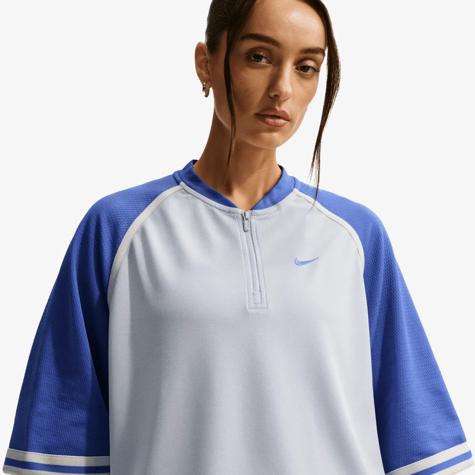NIKE SPORTSWEAR OVERSIZED TOP { PURE PLATINUM/LT MEDIUM BLUE
