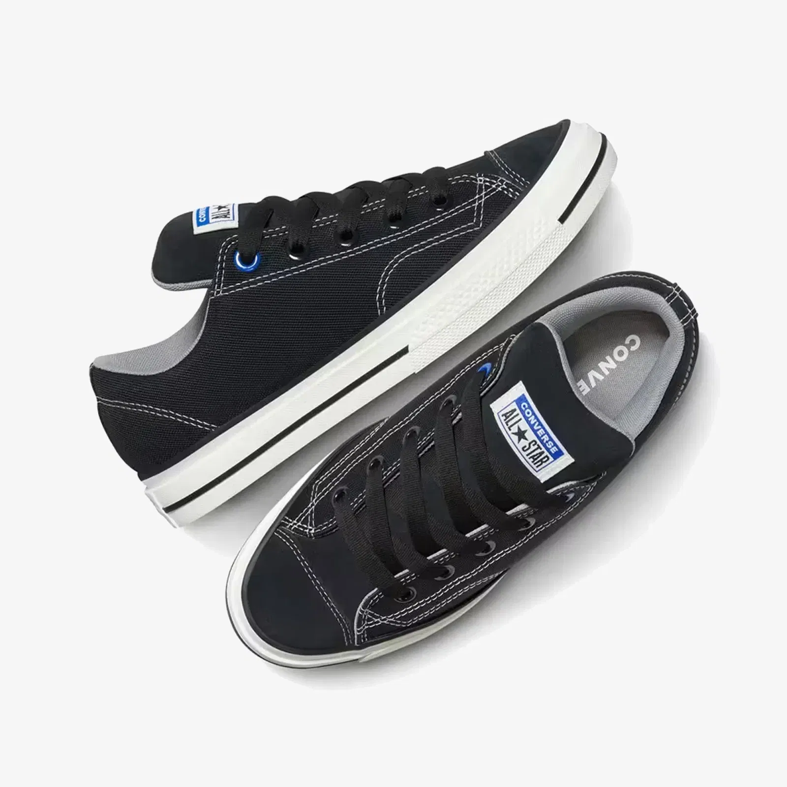Converse CHUCK TAYLOR PUFF { BLACK