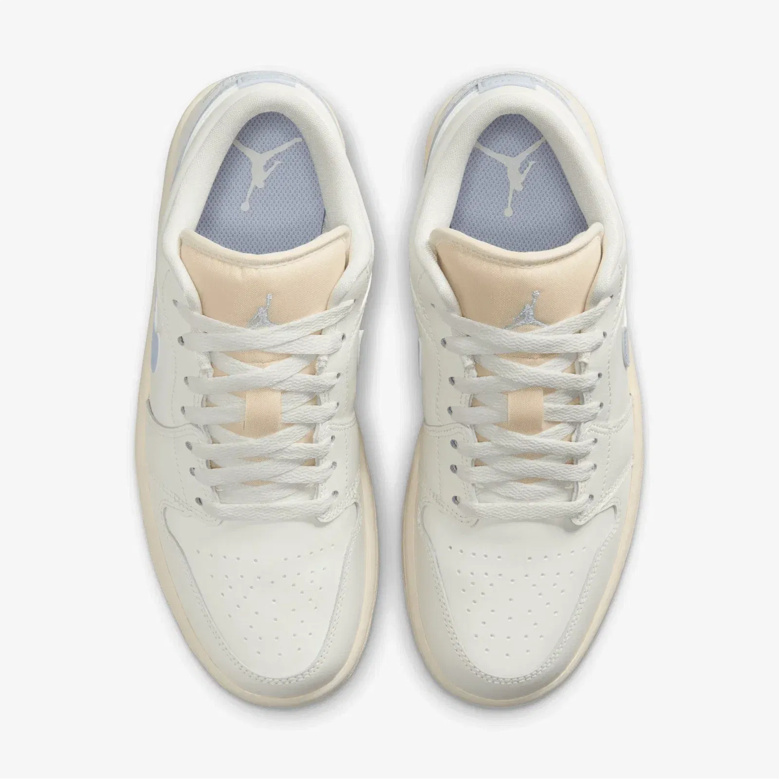 JORDAN AIR JORDAN 1 LOW { SAIL/GHOST-COCONUT MILK