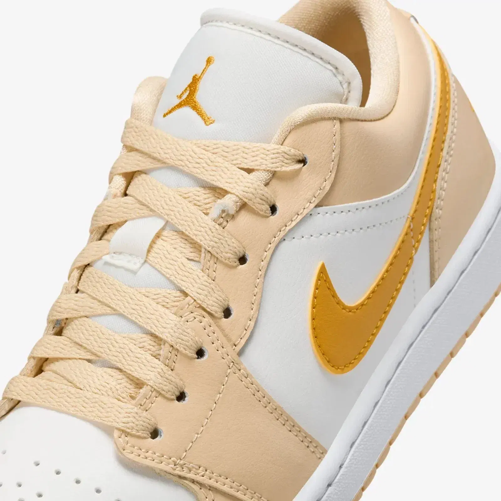 Jordan AIR JORDAN 1 LOW { SAIL/YELLOW OCHRE-PALE VANILLA-WHITE
