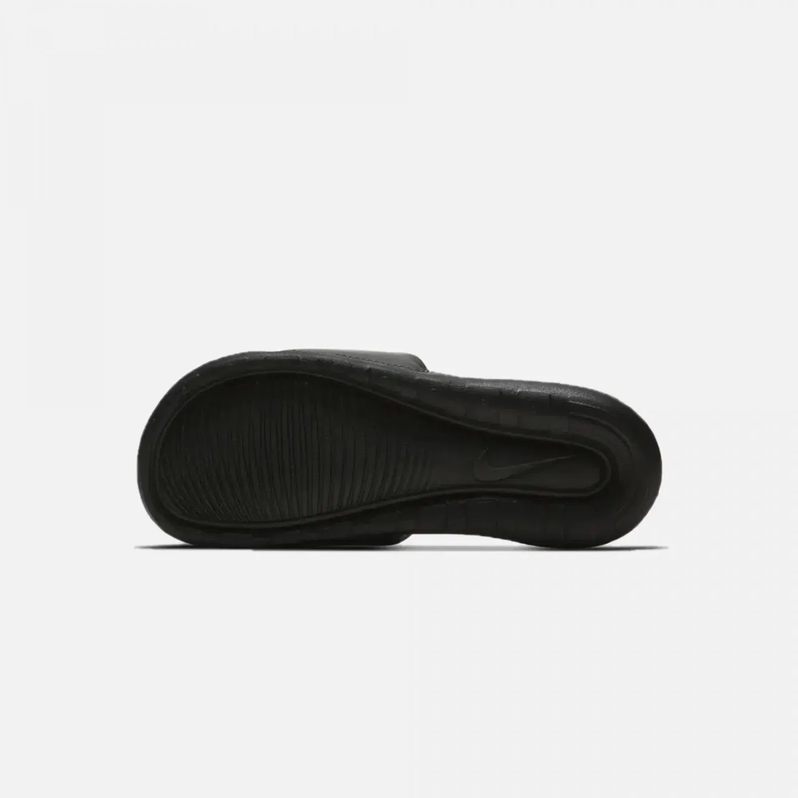 Nike VICTORI SLIDES { BLACK