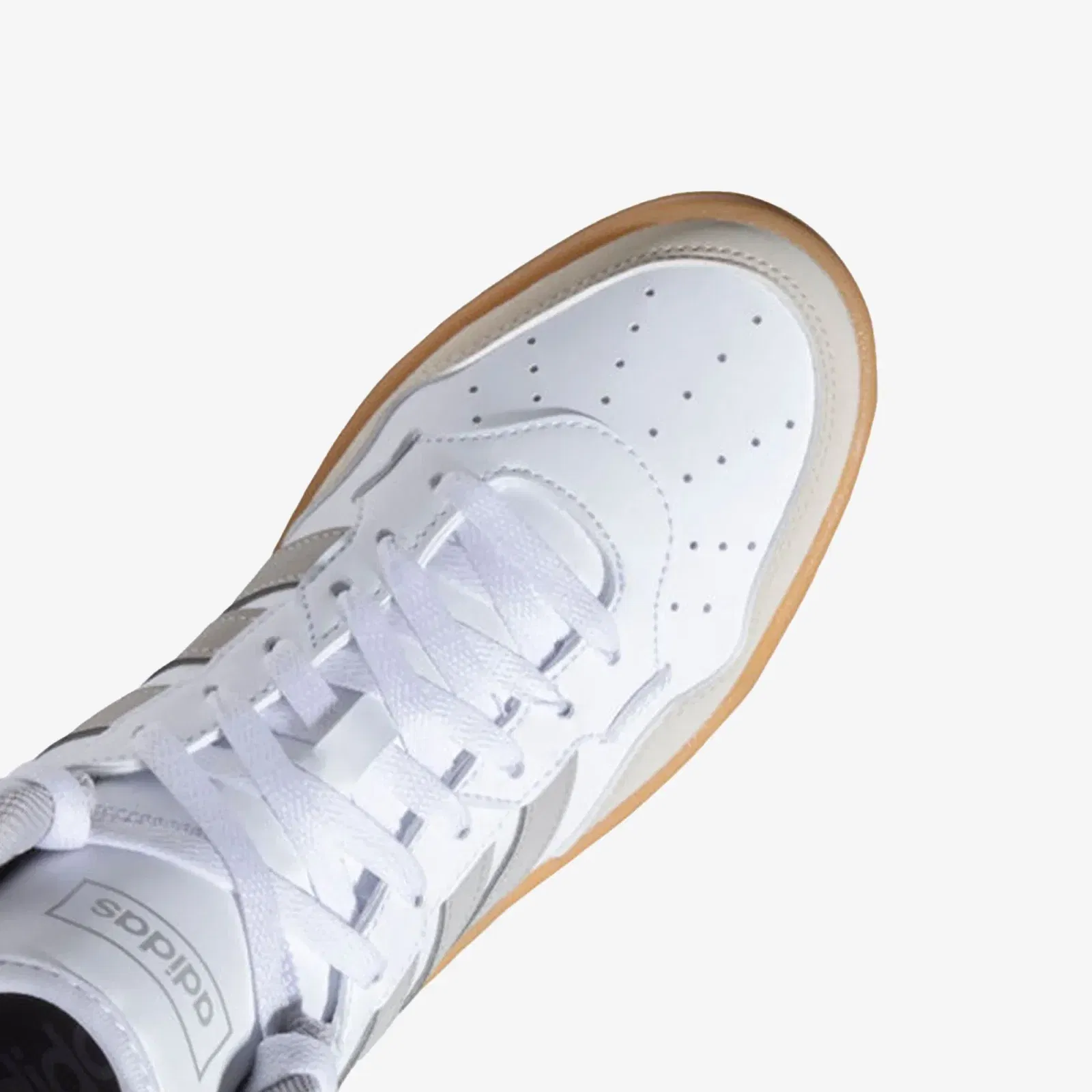 ADIDAS ORIGINALS HOOPS 4.0 MID IKD { FTWWHT/GRETWO/GUM3