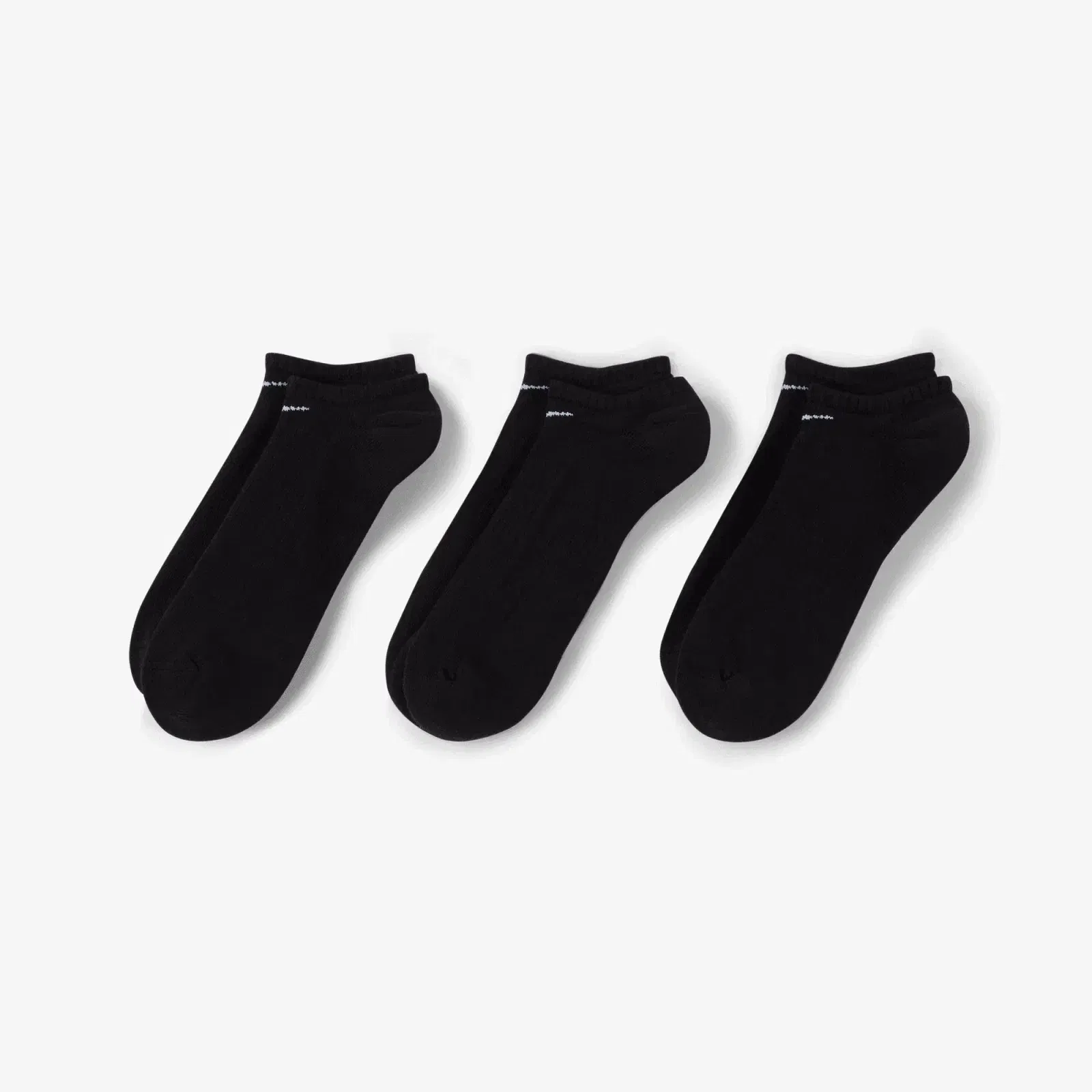 NIKE EVERYDAY CUSHIONED TRAINING NO-SHOW SOCKS { BLACK/WHITE