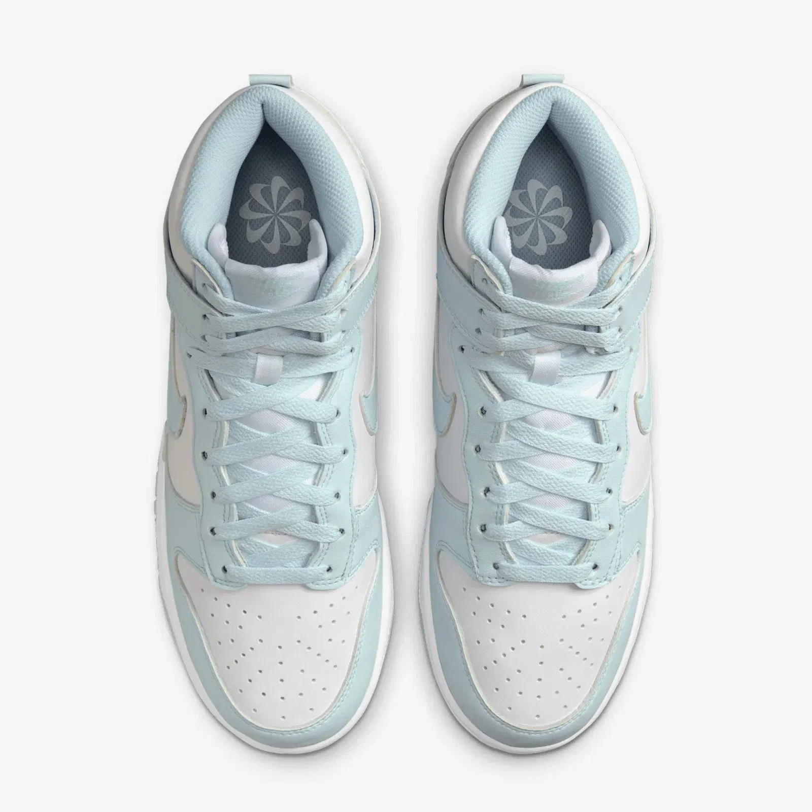 NIKE DUNK HIGH NEXT NATURE { WHITE/GLACIER BLUE-WHITE