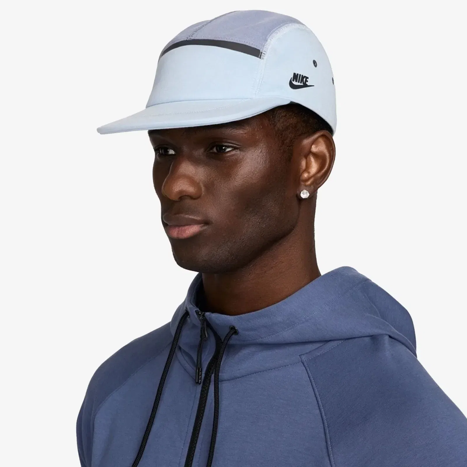 Nike FLY UNSTRUCTURED TECH FLEECE CAP { LT ARMORY BLUE/ASHEN SLATE/BLACK