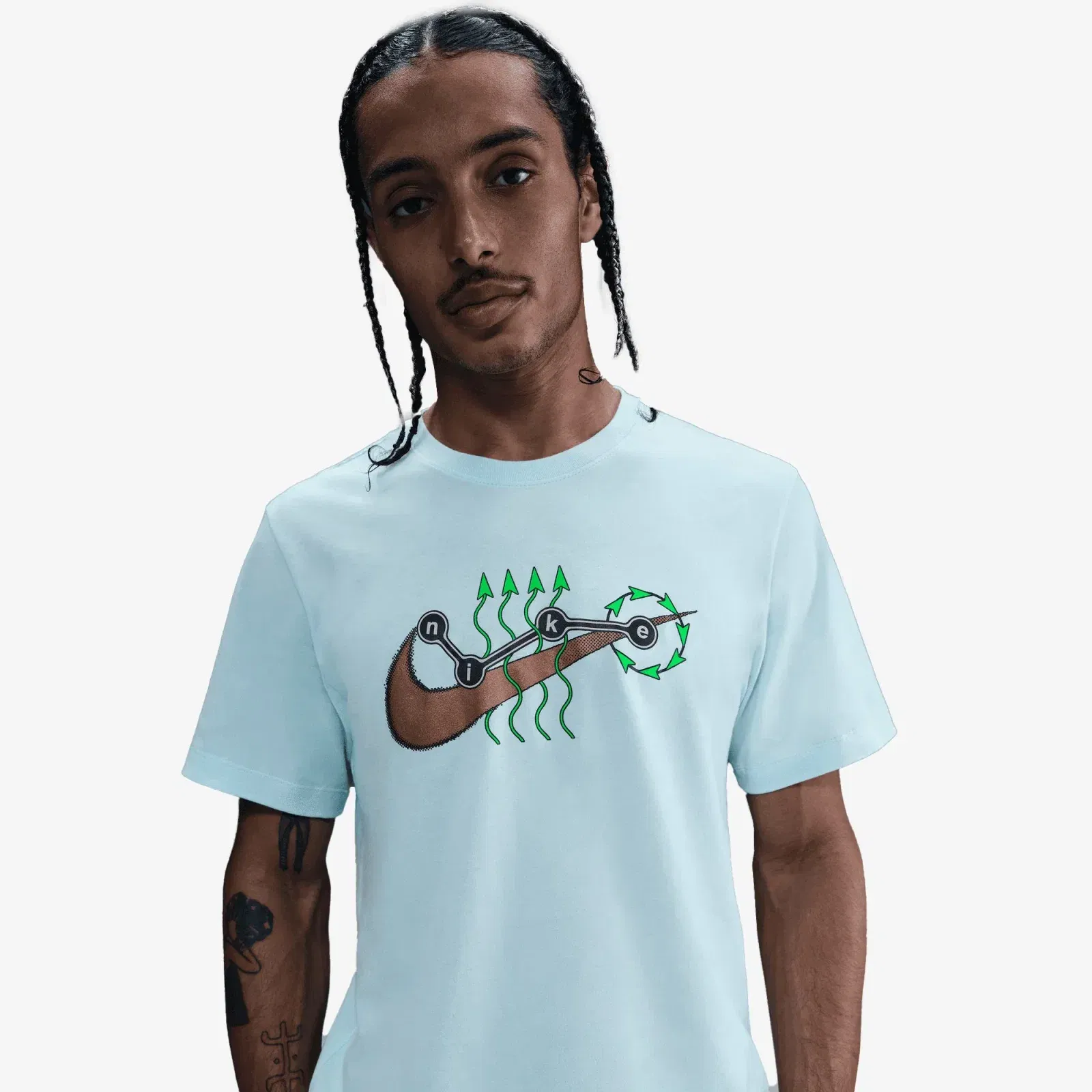 NIKE SPORTSWEAR T-SHIRT { GLACIER BLUE