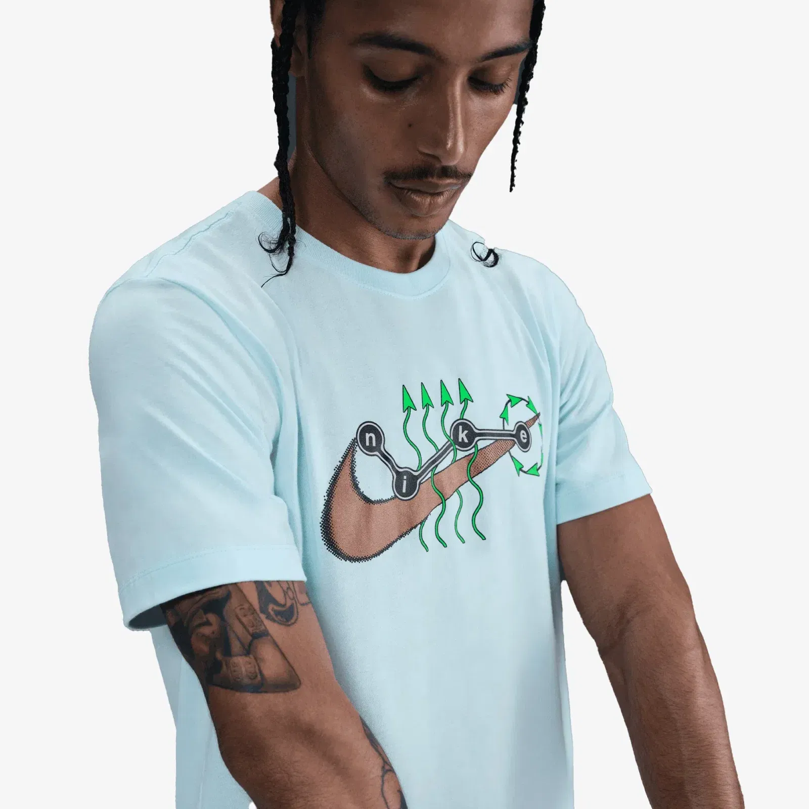 NIKE SPORTSWEAR T-SHIRT { GLACIER BLUE