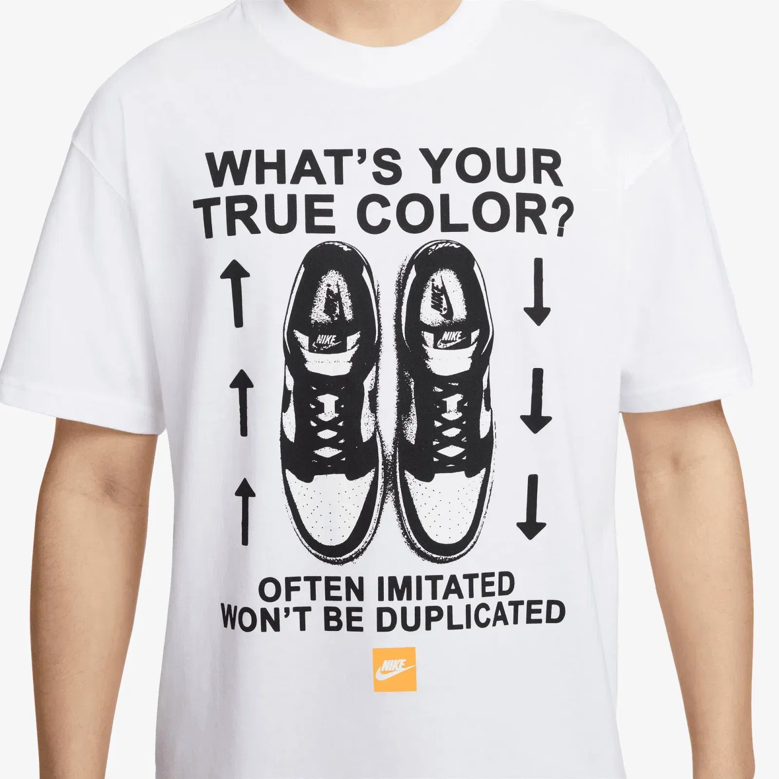 NIKE MAX90 T-SHIRT { WHITE