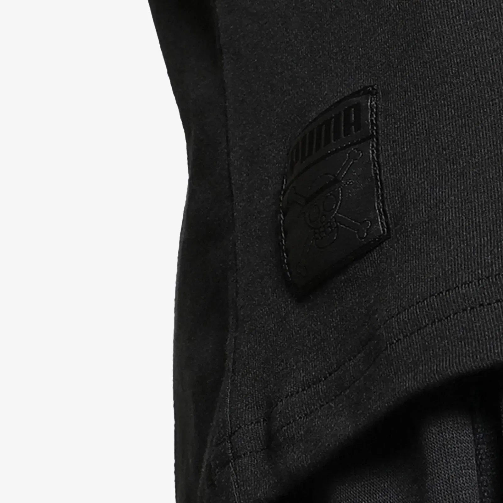 Puma X ONE PIECE GRAPHIC TEE { PUMA BLACK