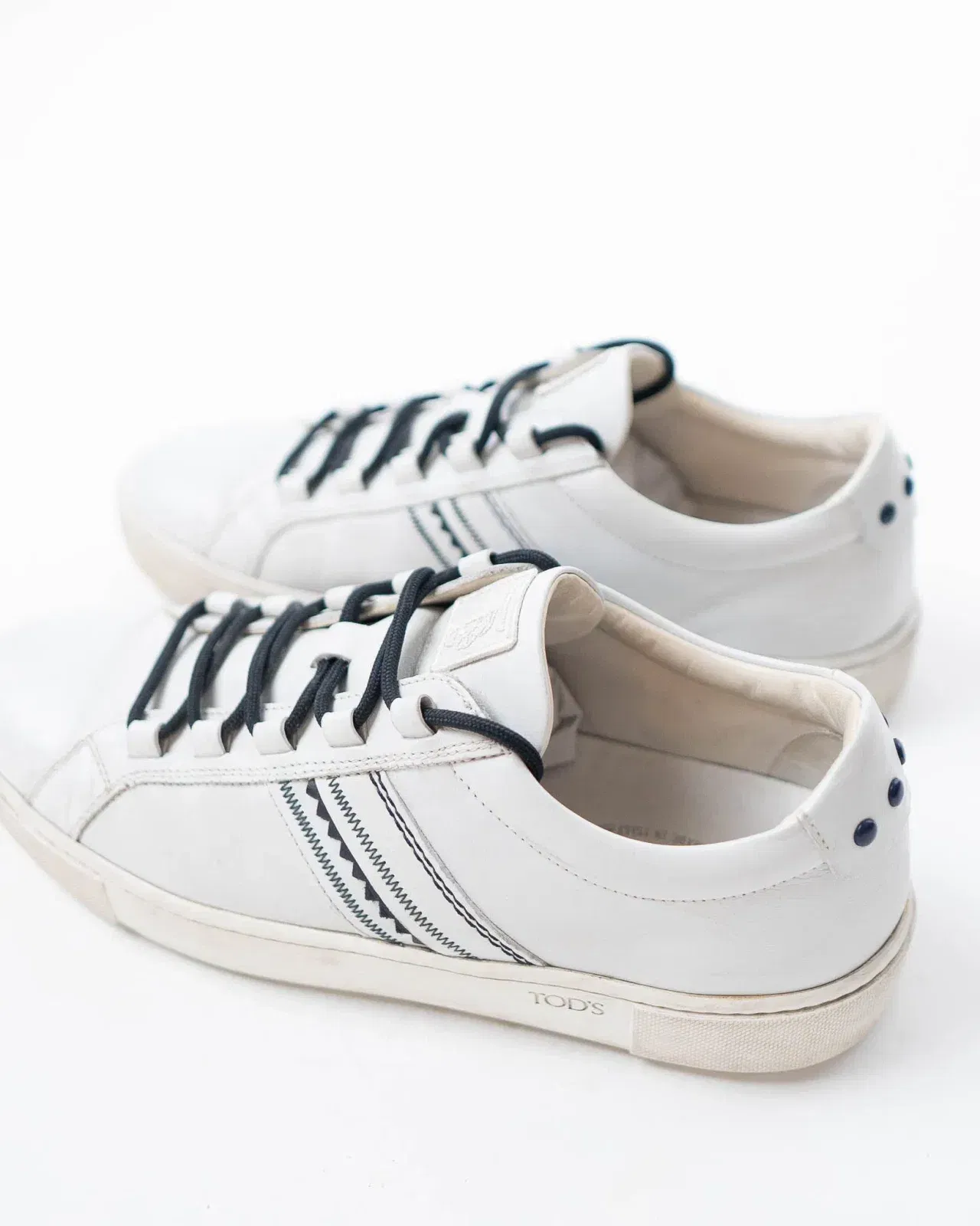 Tods White Leather Embroidery Stitch Panel Lace Up Sneakers (UK 8.5)