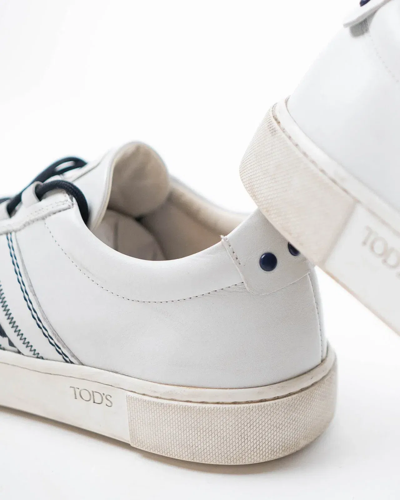 Tods White Leather Embroidery Stitch Panel Lace Up Sneakers (UK 8.5)