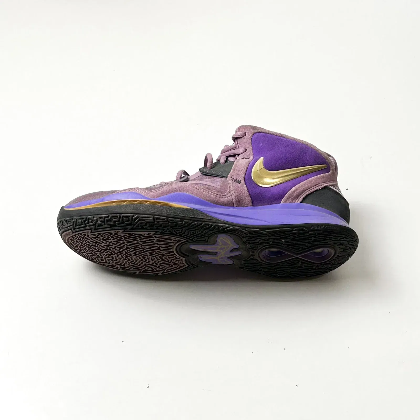 Nike Kyrie 8 Infinity Amethyst Wave (UK 11)