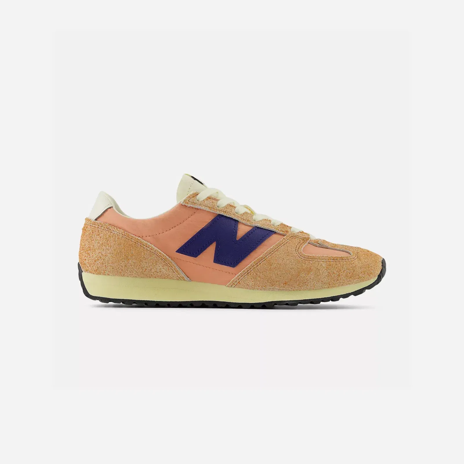 New Balance 471 Peach Nectar with Blue Oyster