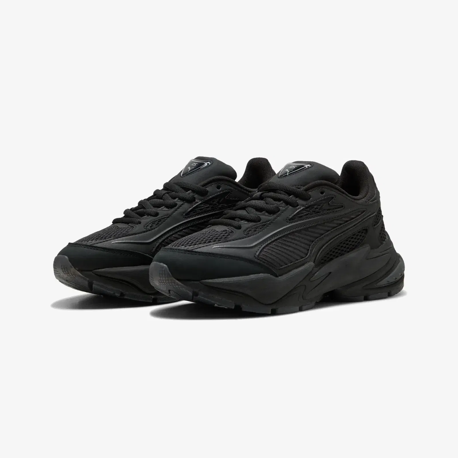 PUMA RS SURGE EVERYDAY COMFORT { BLACK