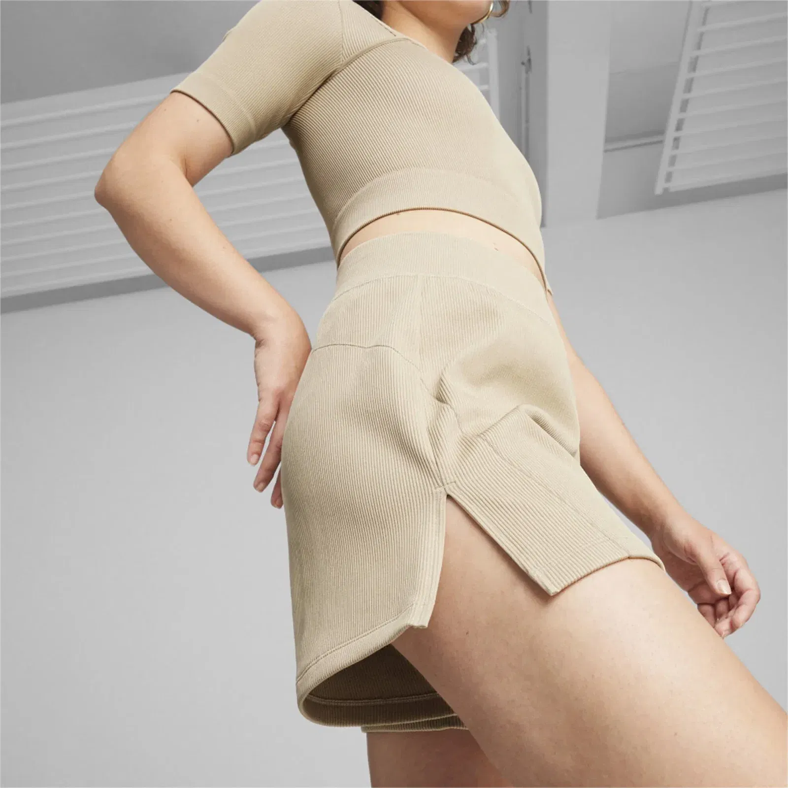 Puma DARE TO MUTED MOTION FLARED SHORTS { ALMOND