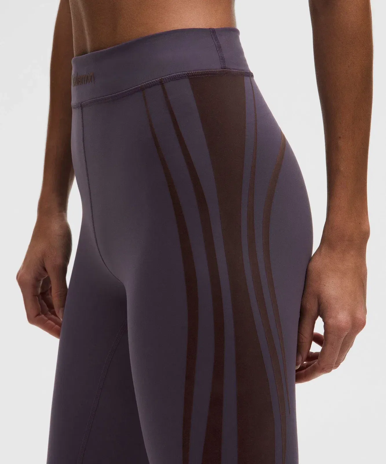 Lululemon Women's Wunder Train High-Rise Tight 25" *Flocked