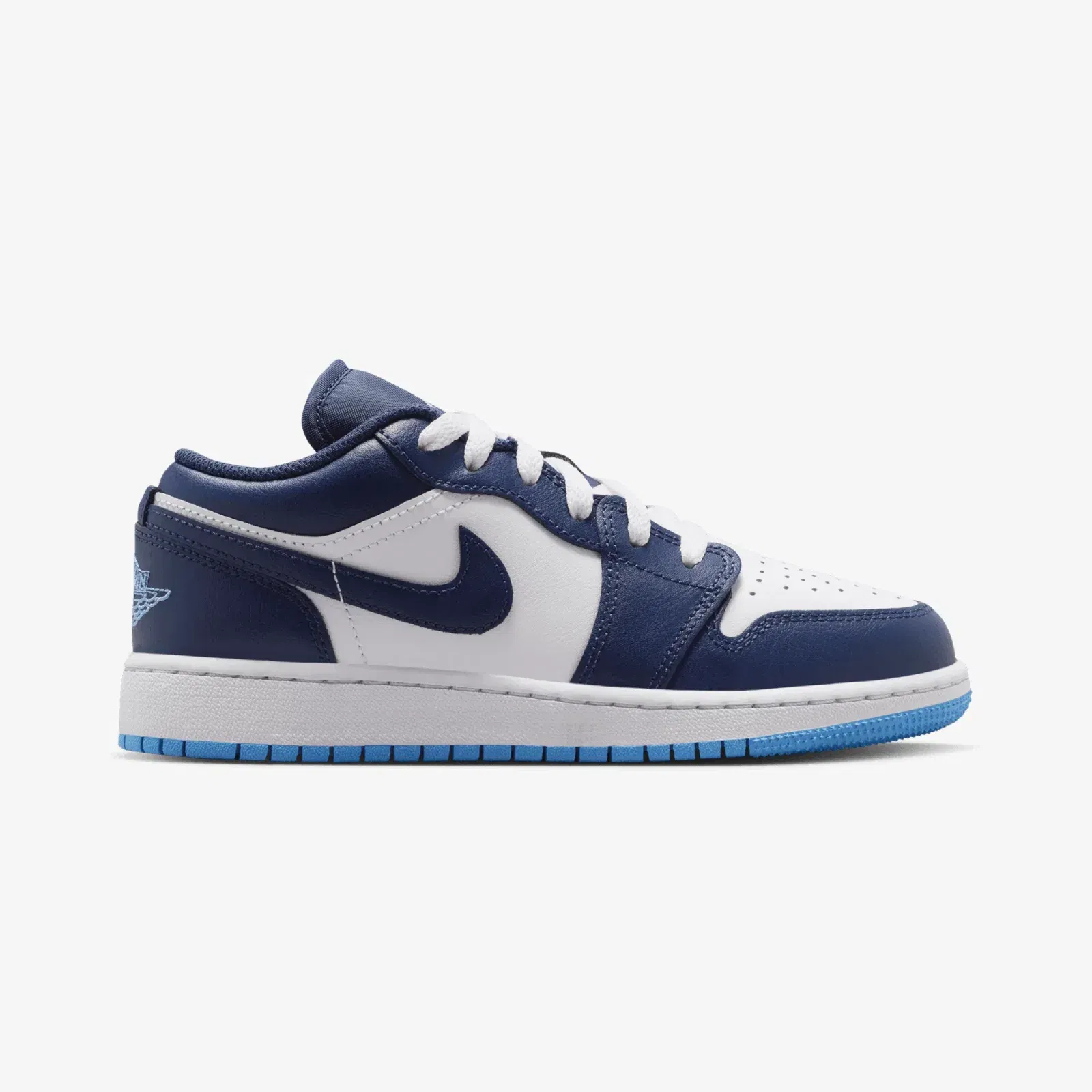 JORDAN | AIR JORDAN 1 LOW (GS) { MIDNIGHT NAVY/UNIVERSITY BLUE-WHITE