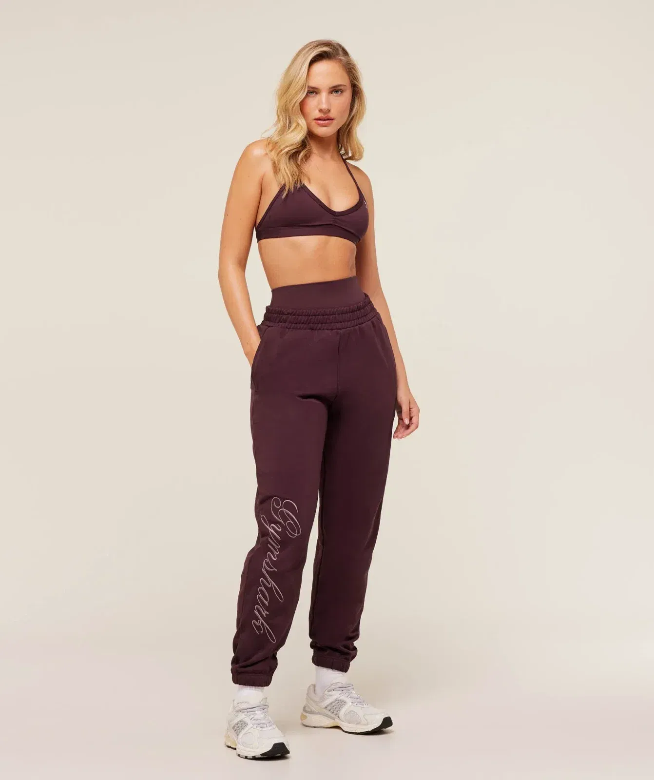 Gymshark All Seasons Graphic Jogger - GS Cherry Purple
