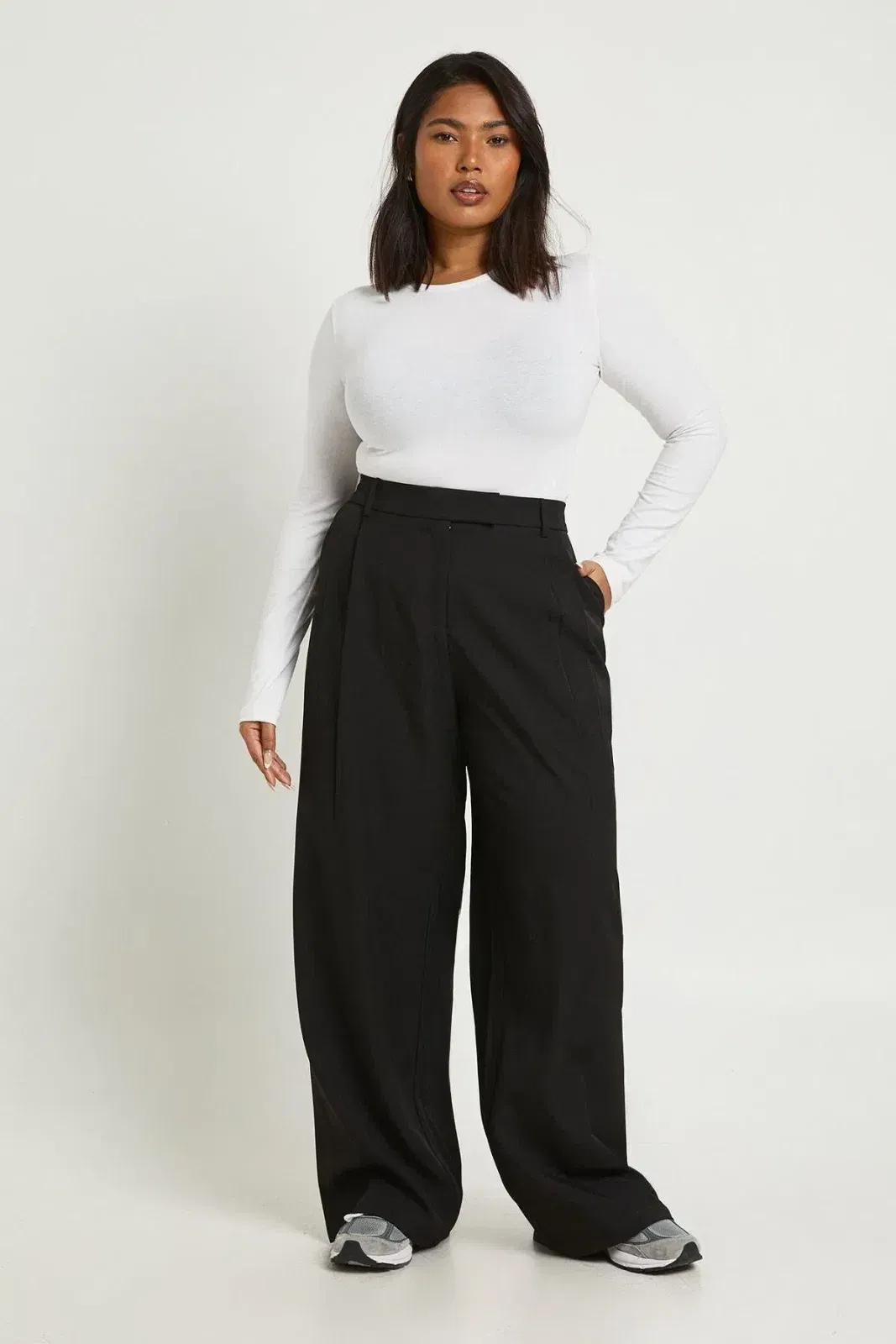 Plus Boohoo Basics Tailored Wide Leg Trouser