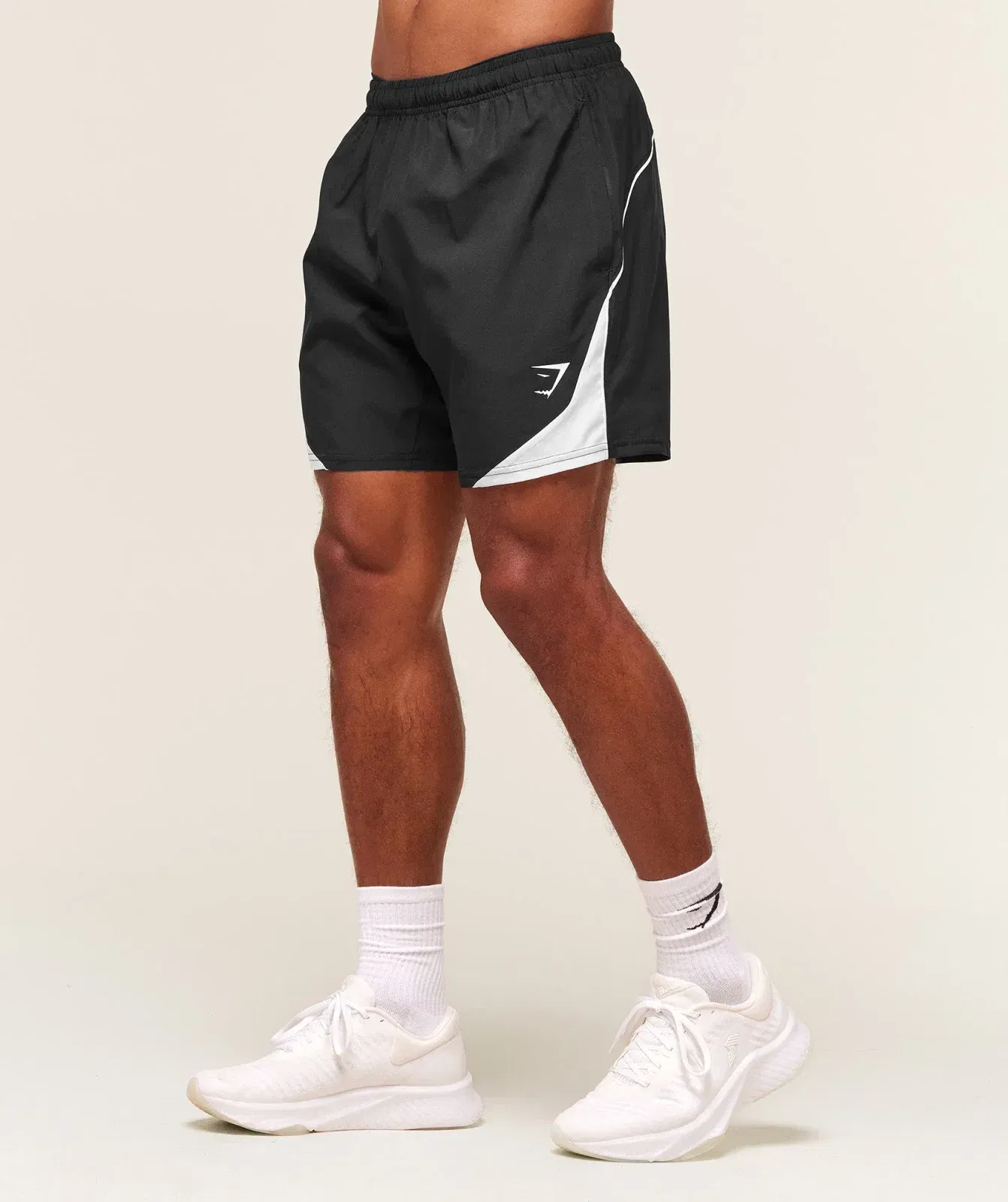 Gymshark Arrival Block 6" Shorts - Black