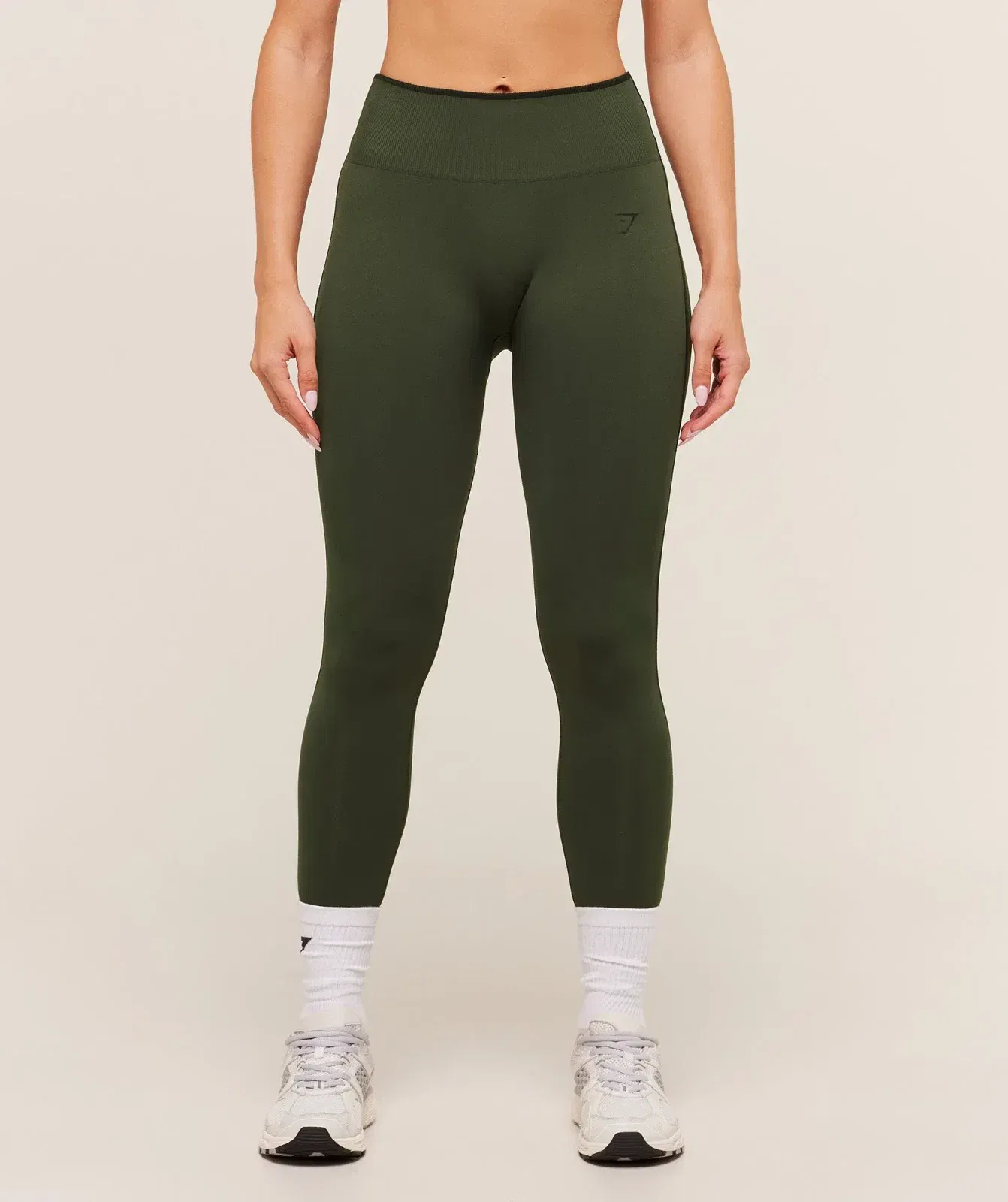 Gymshark Everyday Seamless Contrast Legging - Winter Olive/Black