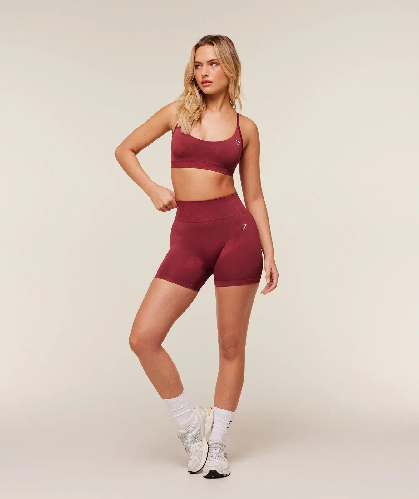 Gymshark Washed Shorts - Red Wash