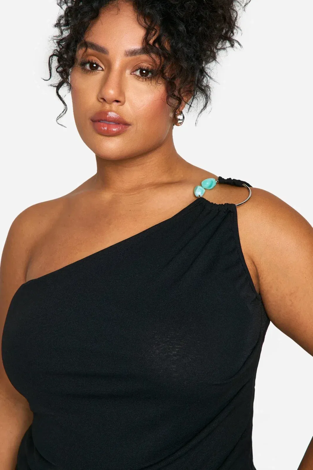 Plus One Shoulder Trim Top