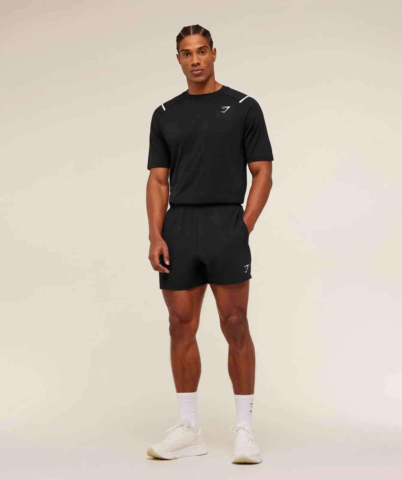 Gymshark Arrival Contrast T-Shirt - Black