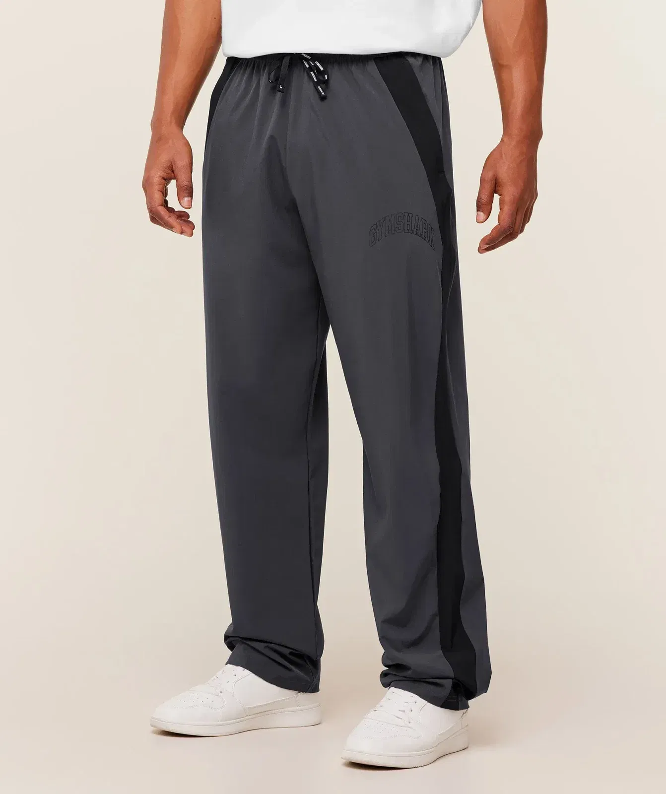 Gymshark Collegiate Tech Pants - Onyx Grey