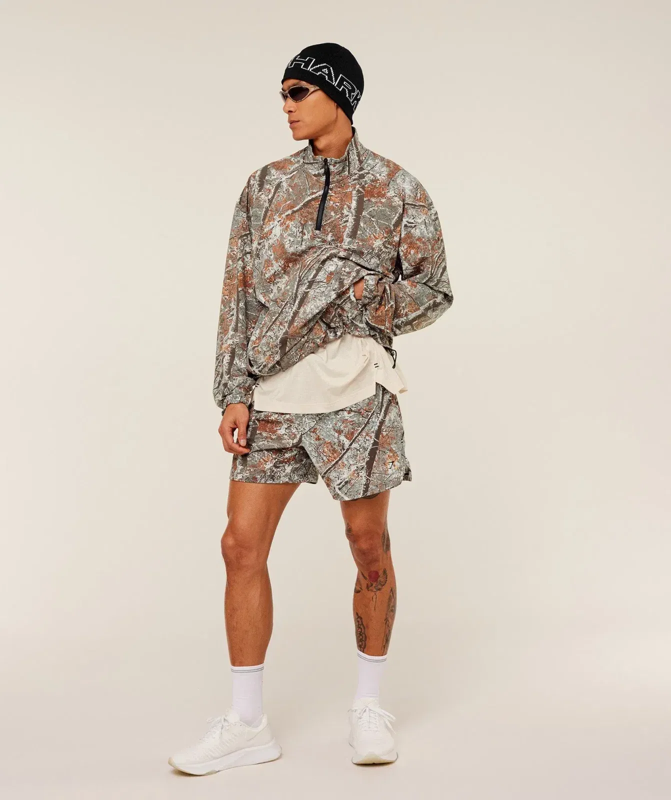 Gymshark Tactical Shell 1/4 Zip - Linen Brown