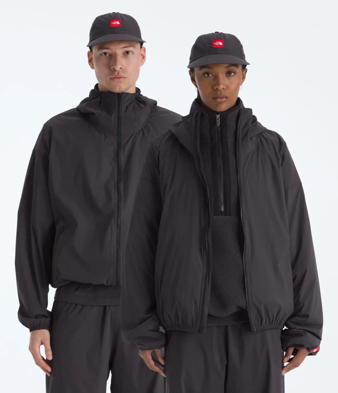 The North Face Men’s TNF™ Red Box Packable Hooded Wind Jacket Obsidian
