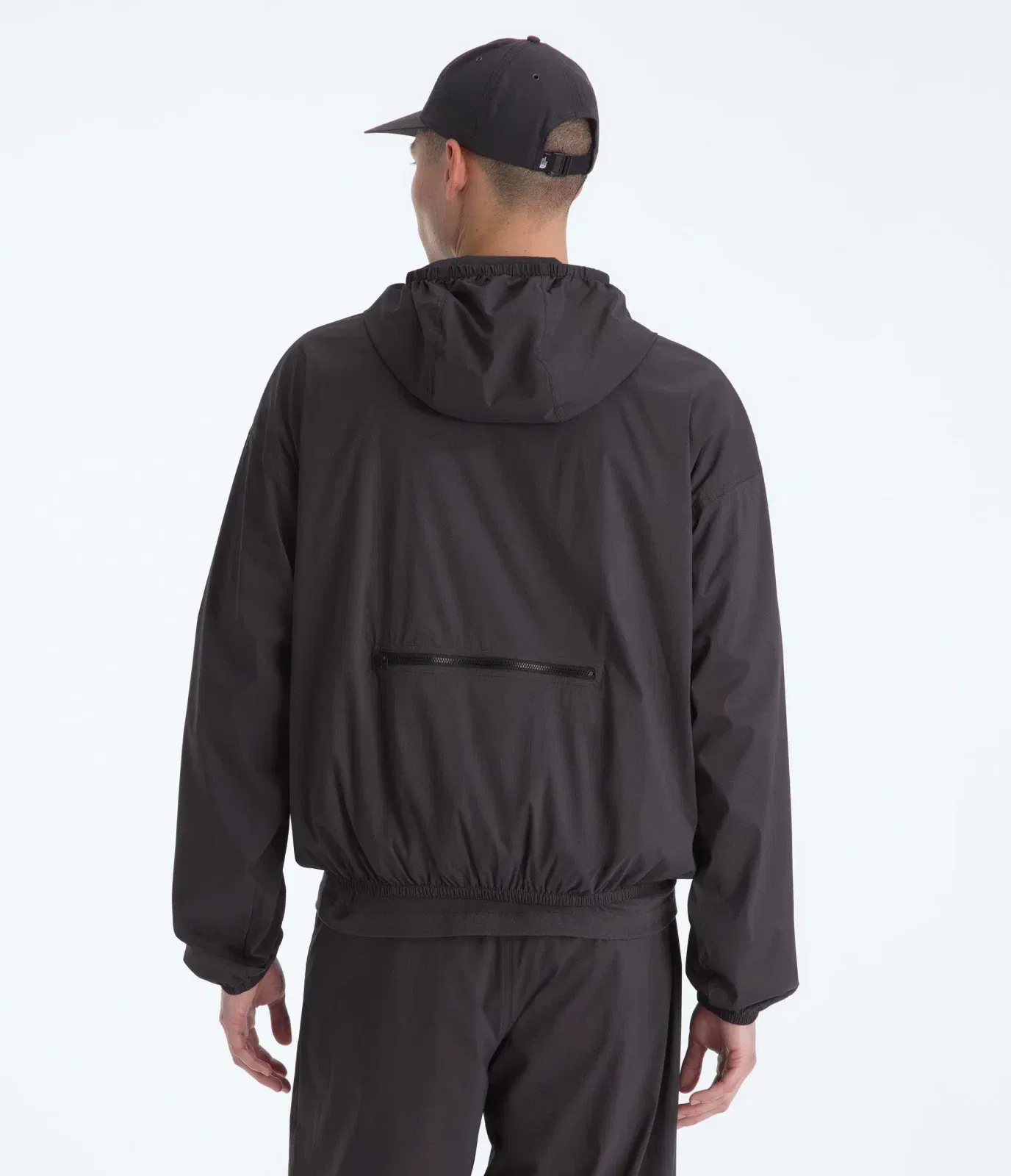 The North Face Men’s TNF™ Red Box Packable Hooded Wind Jacket Obsidian