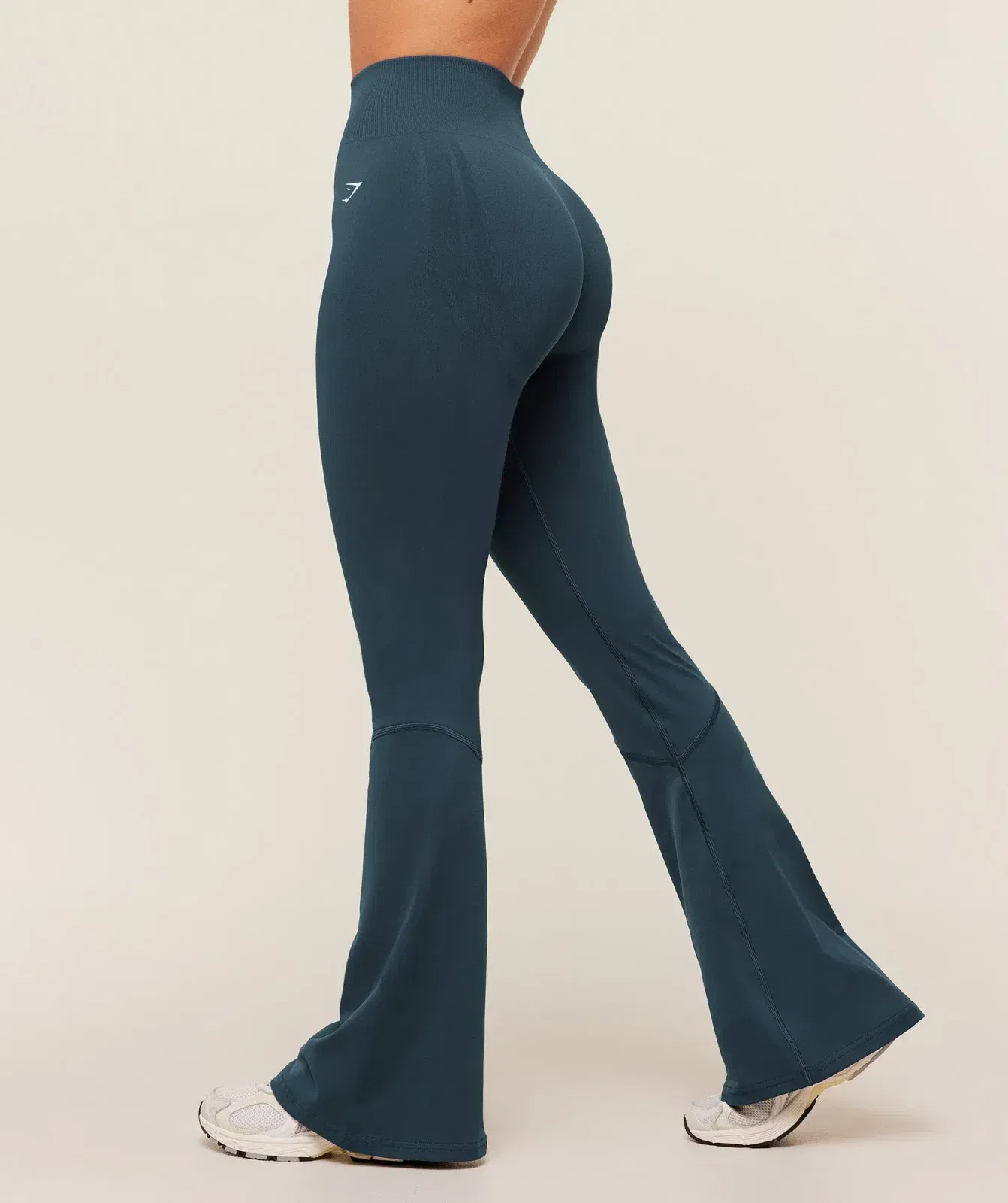 Gymshark Everyday Seamless Flared Legging 2.0 - GS Stealth Blue