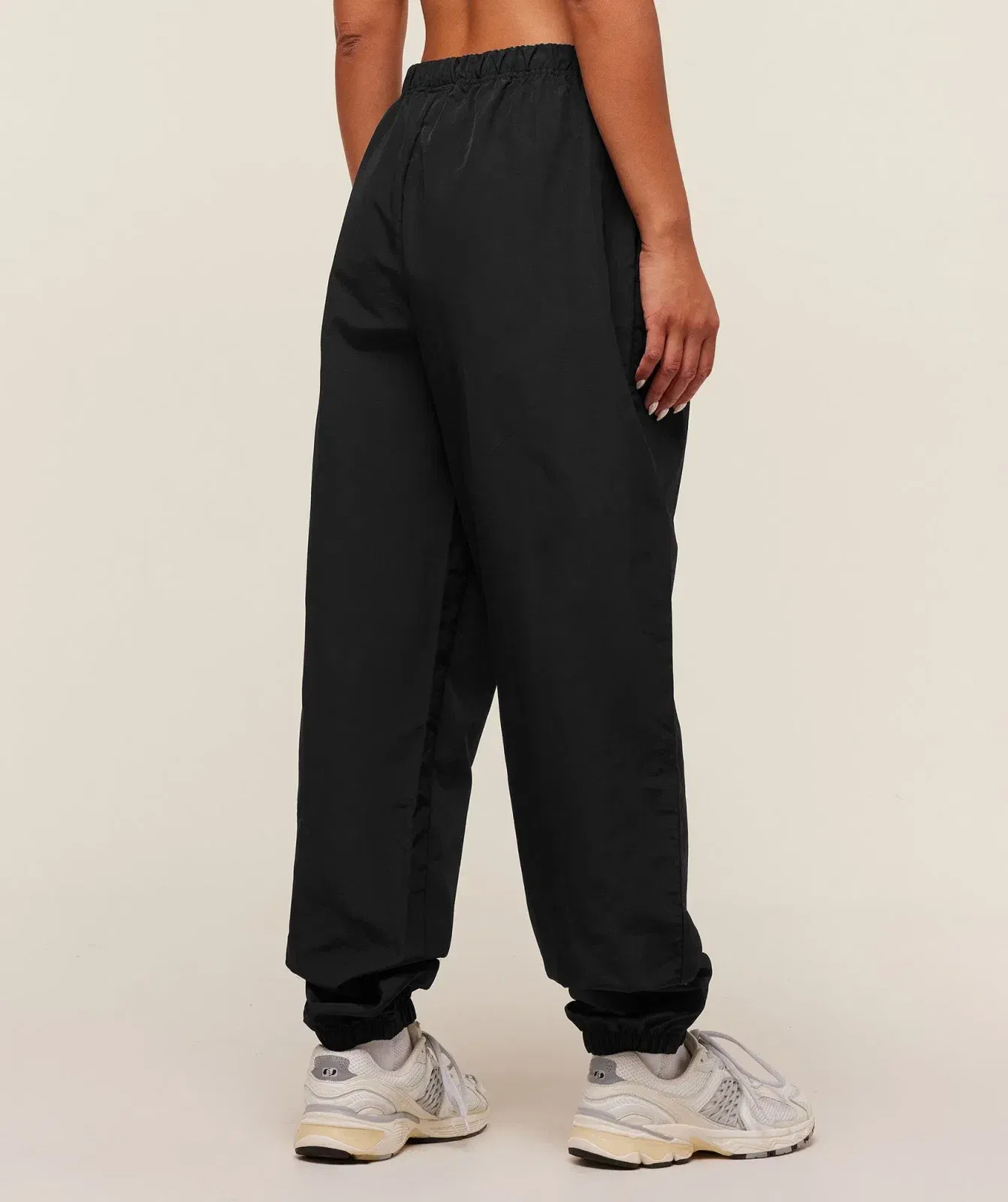 Women's Gymshark Woven Track Pants Black