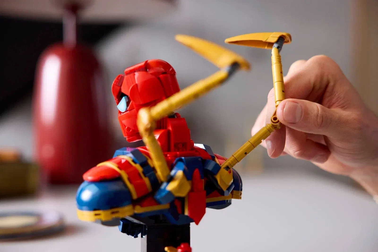 Lego Iron SpiderMan Bust