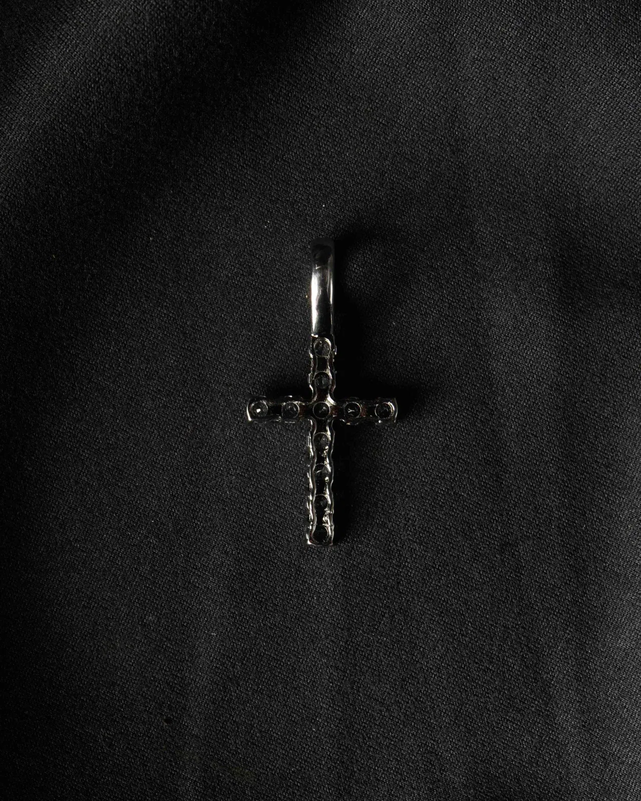 Manaca Crystal Halo Cross Pendant