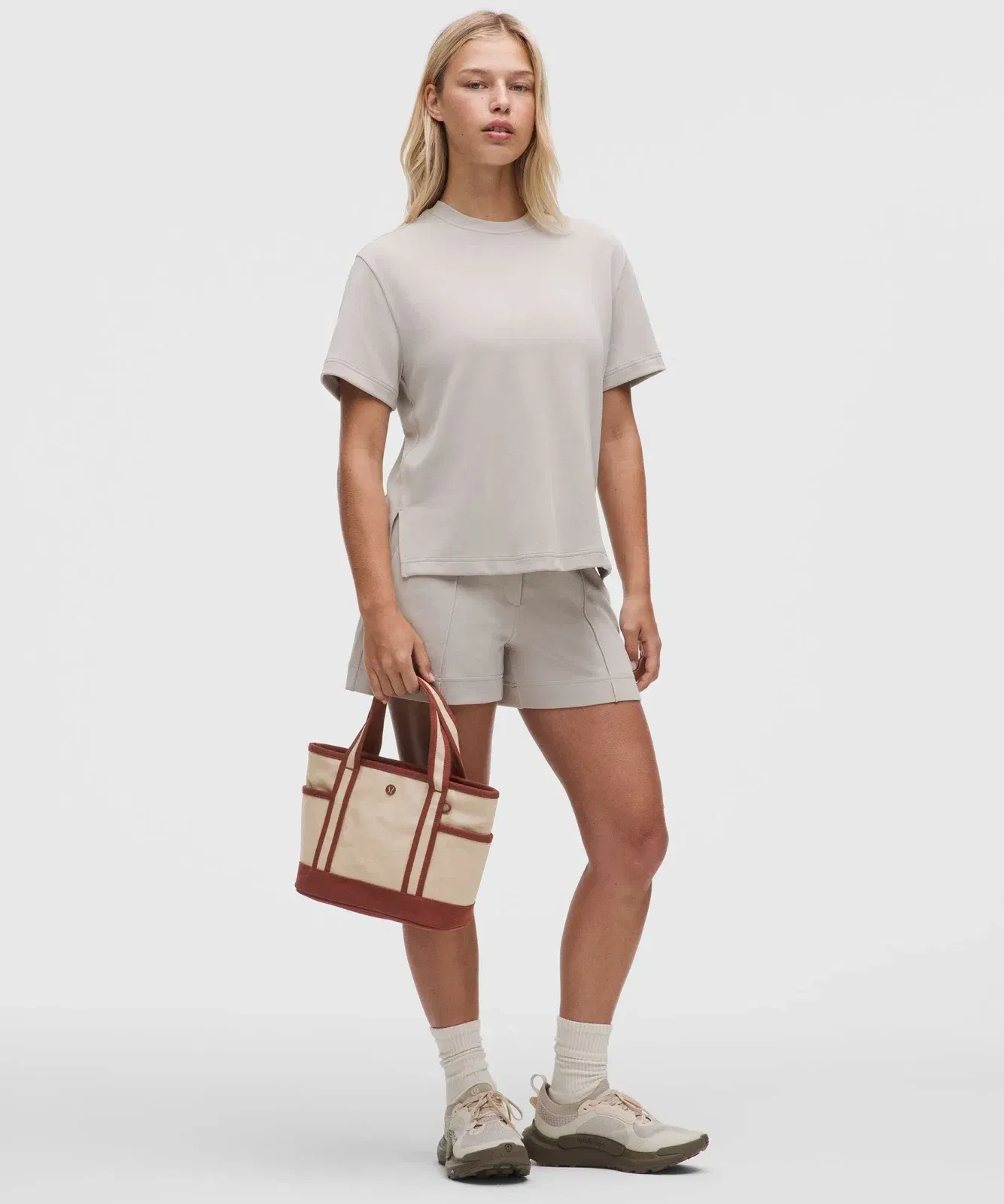Lululemon Daily Multi-Pocket Small Zip-Top Tote Bag 5L