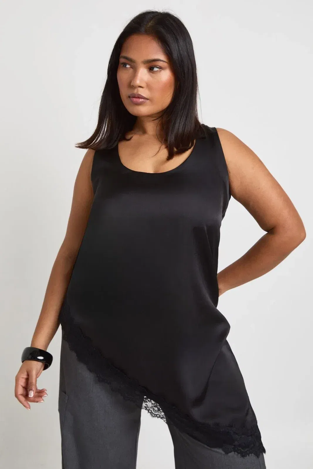 Plus Scoop Neck Asymmetric Hem Cami Top
