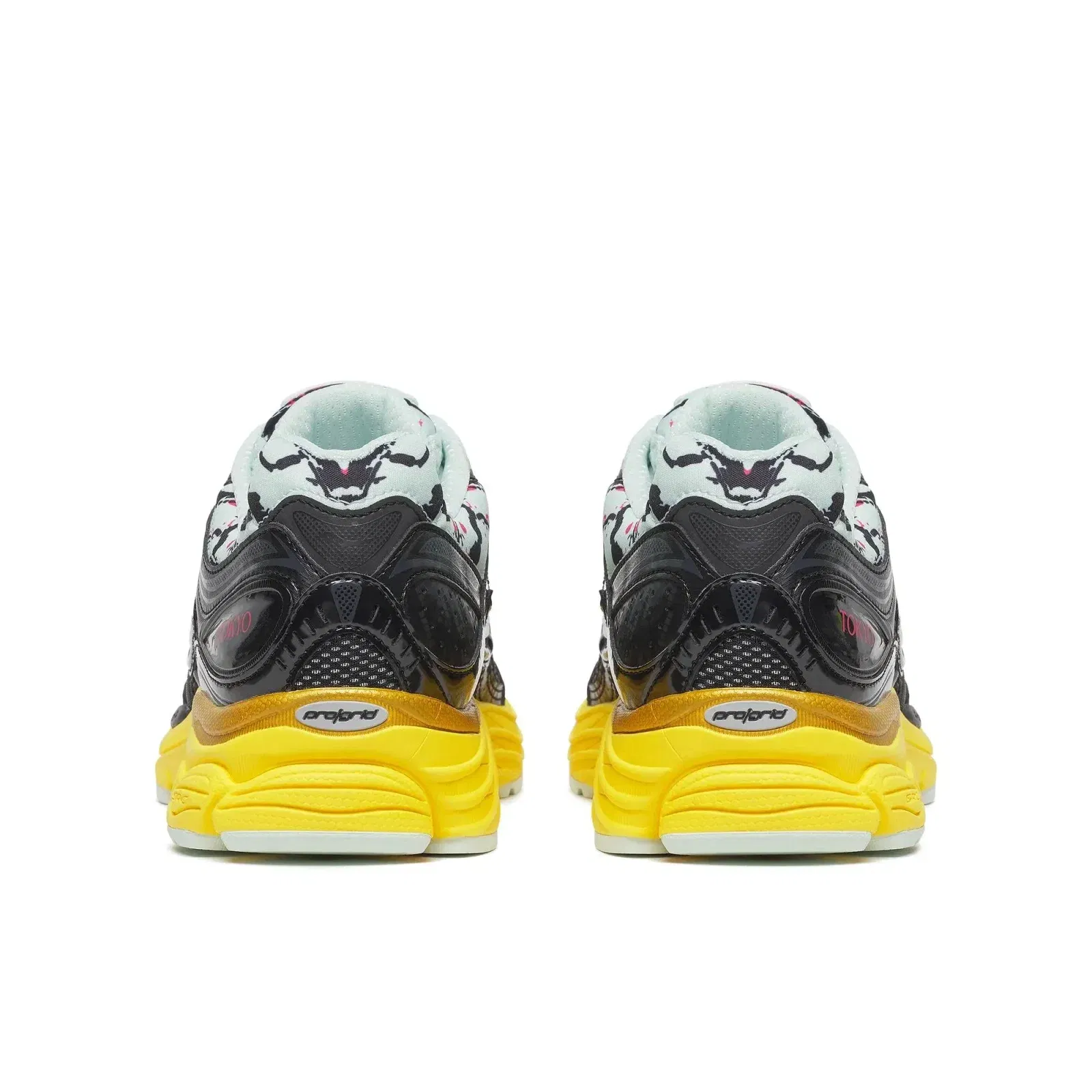 Saucony Tokyo Progrid Omni 9 Black | Fleur