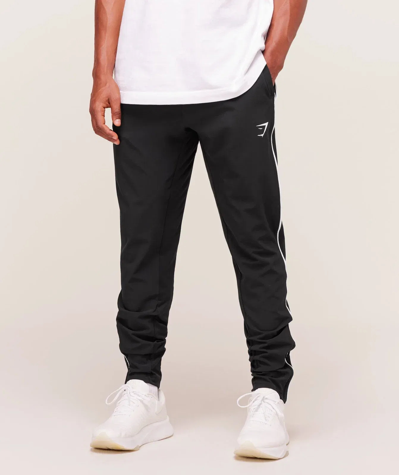 Gymshark Arrival Woven Block Joggers - Black
