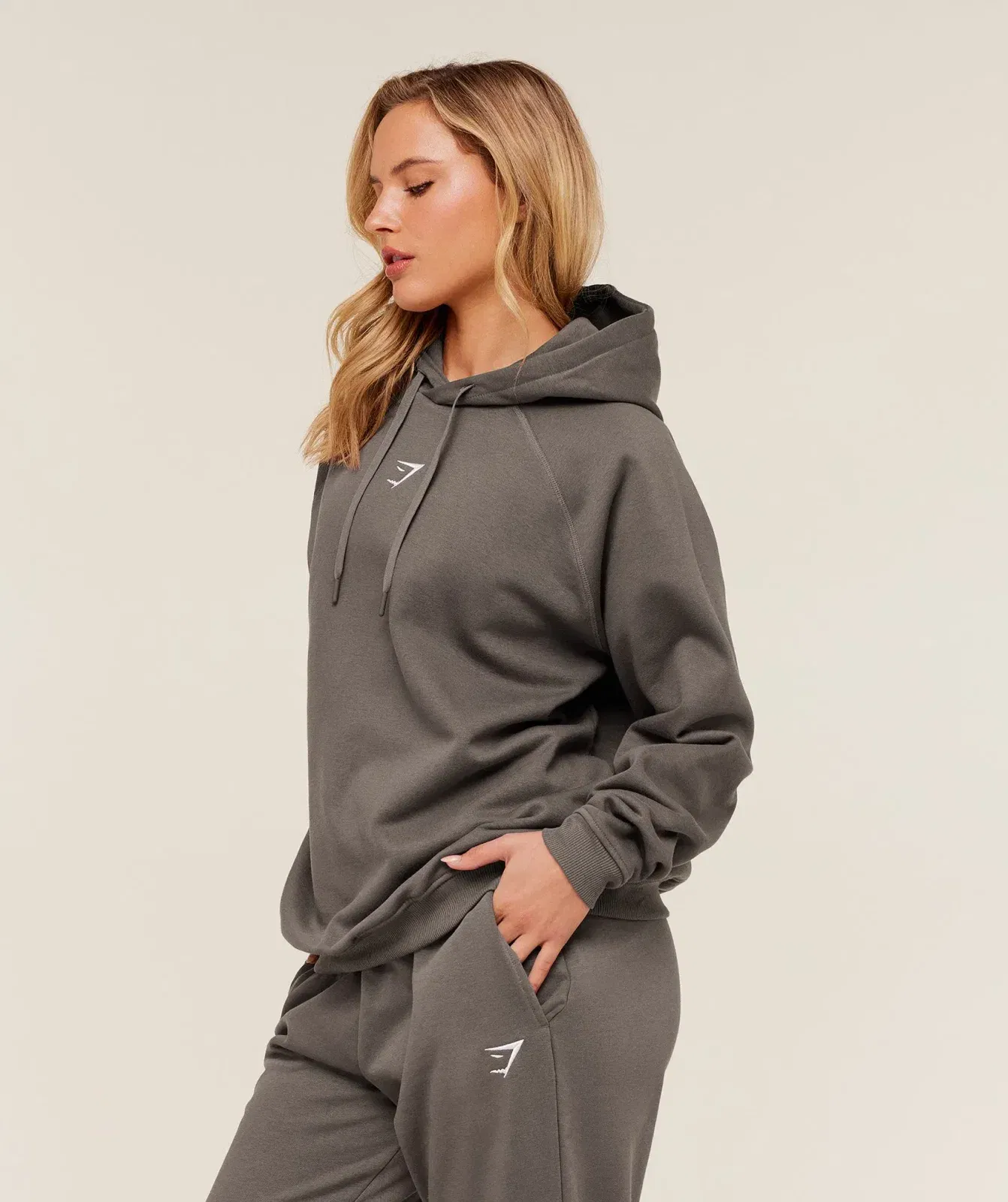 Gymshark Training Oversized Fleece Hoodie - Cool Brown