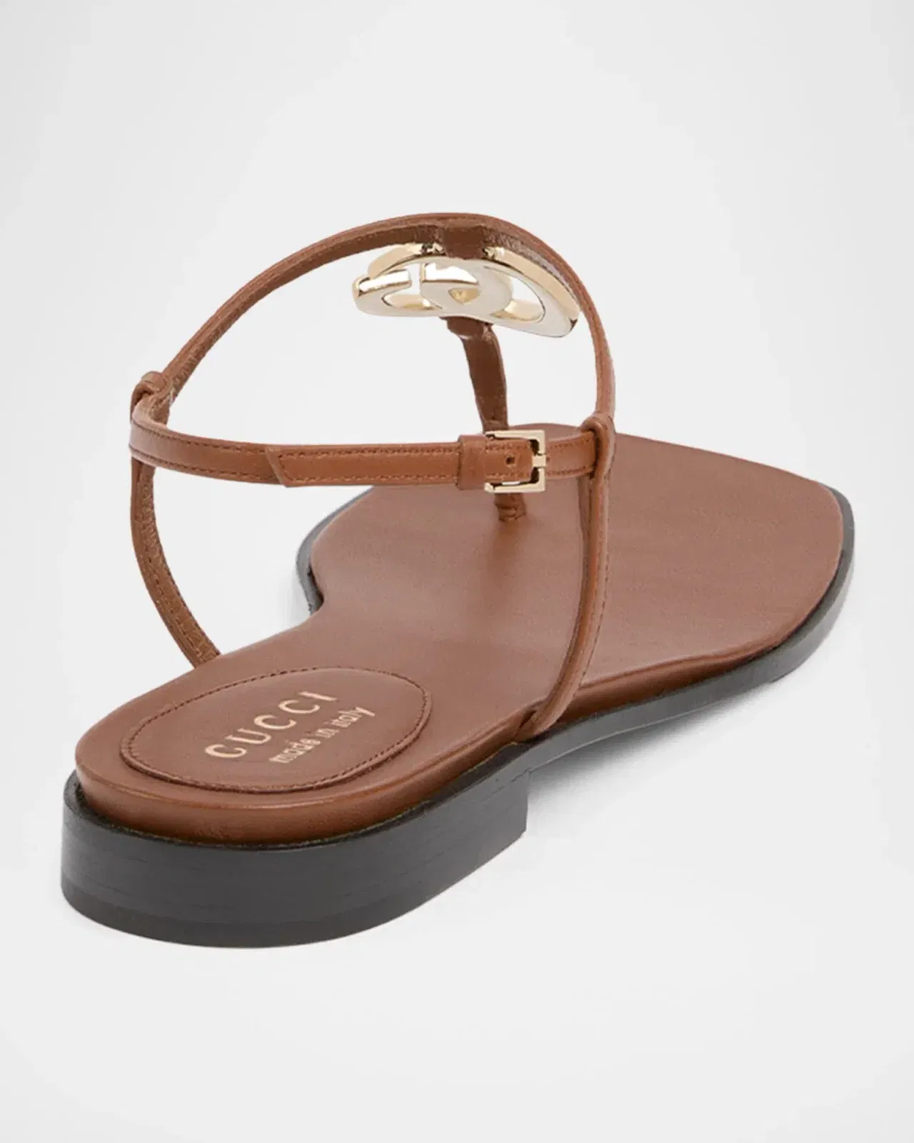GG Marmont Leather Thong Sandals
