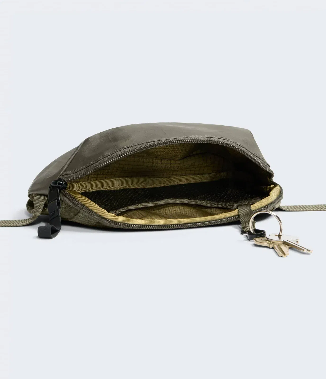 The North Face Base Camp™ Voyager Pro Travel Pouch New Taupe Green