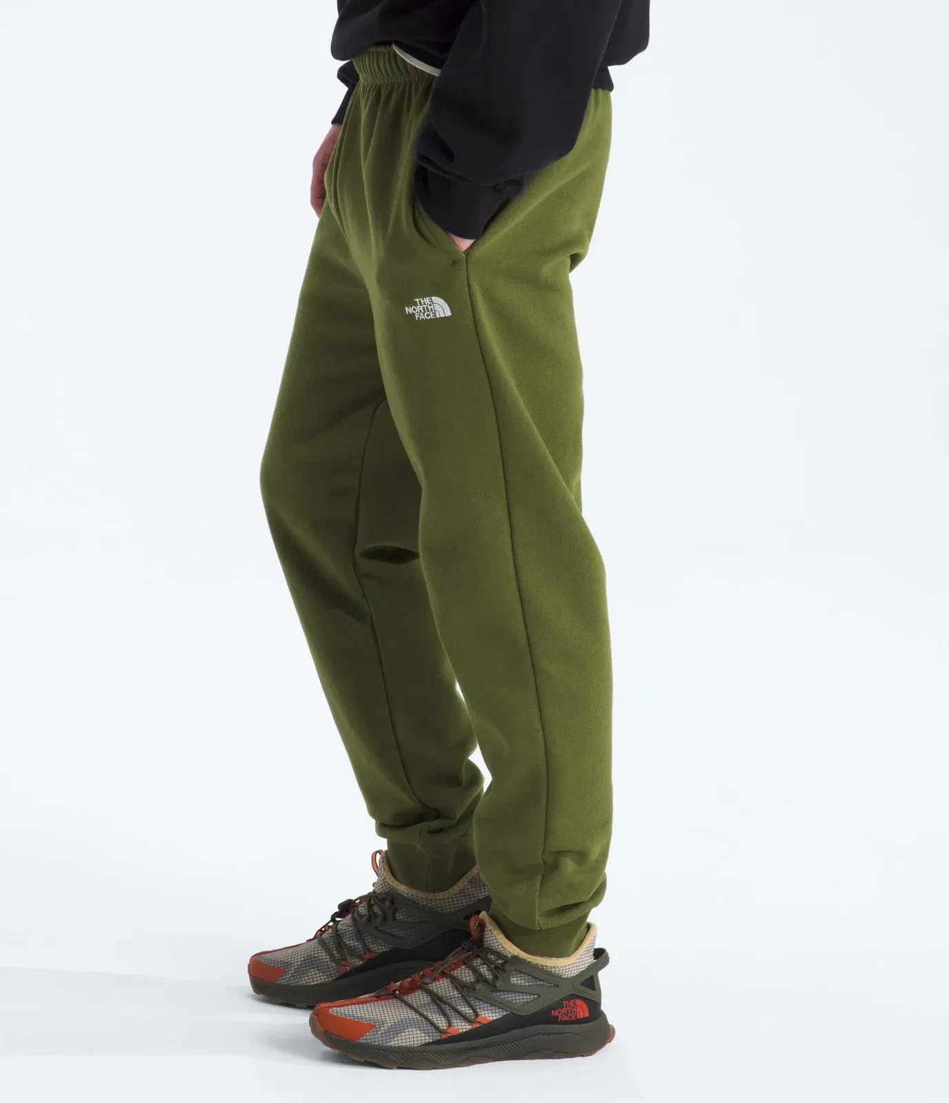 The North Face Men’s Evolution Simple Dome Regular Joggers Woodland Green