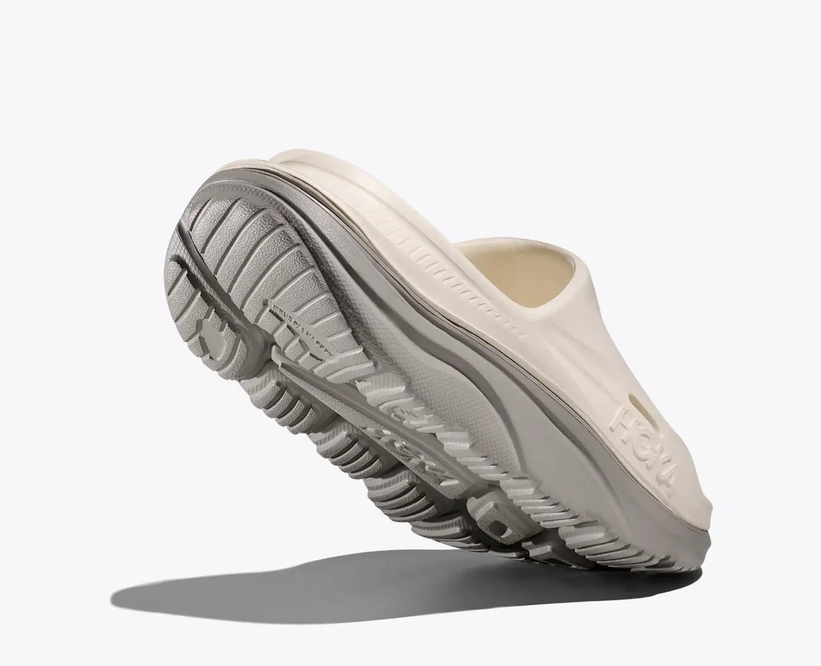 Hoka Ora Recovery Slide 3