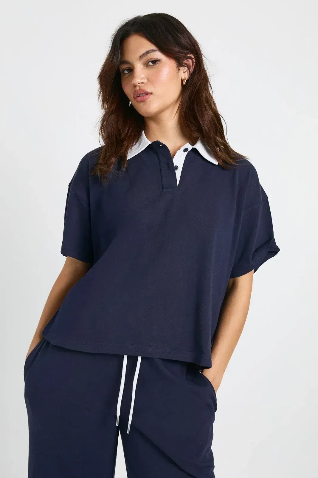 Contrast Collar Boxy Polo Top