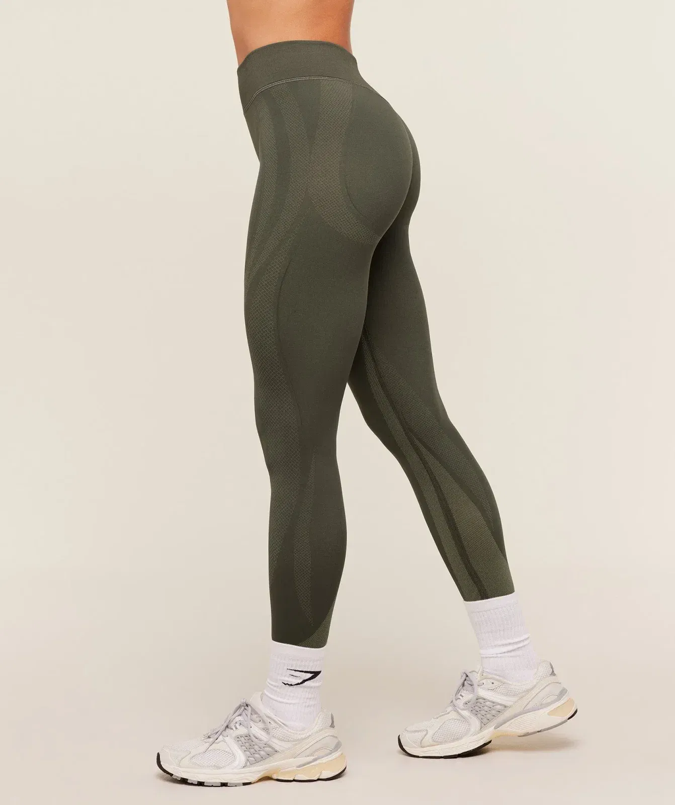 Gymshark Weekend Seamless Leggings - Strength Green / Grounded Green